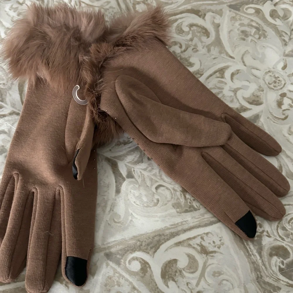 Soft texting gloves - Picture 1 of 2